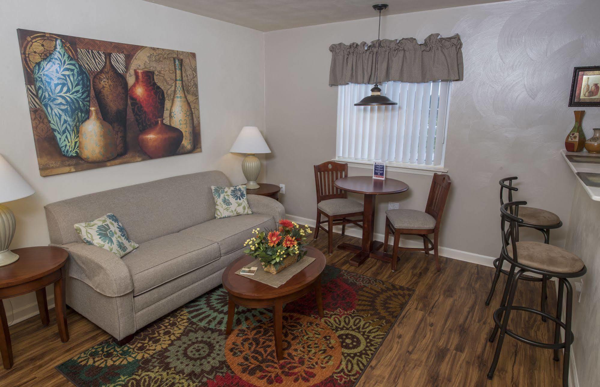 Affordable Corporate Suites Of Lynchburg Luaran gambar